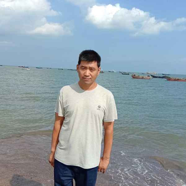 辽宁43岁单身帅哥真诚找对象-永新征婚相亲网