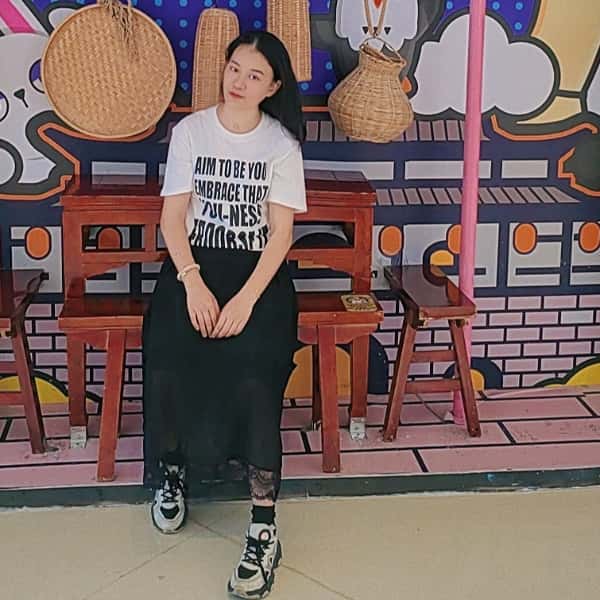 广东27岁单身美女真诚找对象-永新征婚相亲网