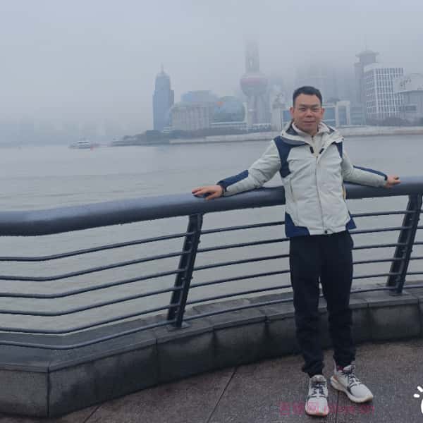 重庆37岁单身帅哥真诚找对象-永新征婚相亲网