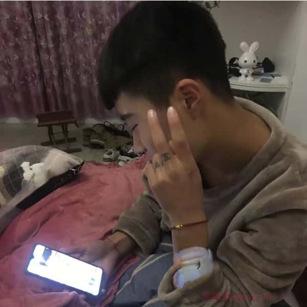 山东20岁单身帅哥真诚找对象-永新征婚相亲网